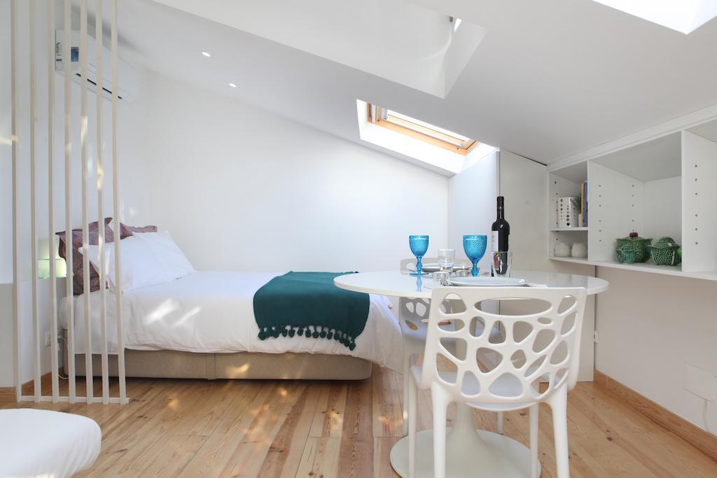 Largo Trigueiros Light-filled Loft