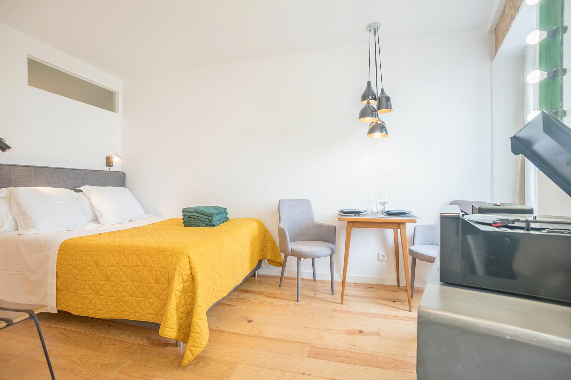 Largo Trigueiros Light-filled Loft Apartamento