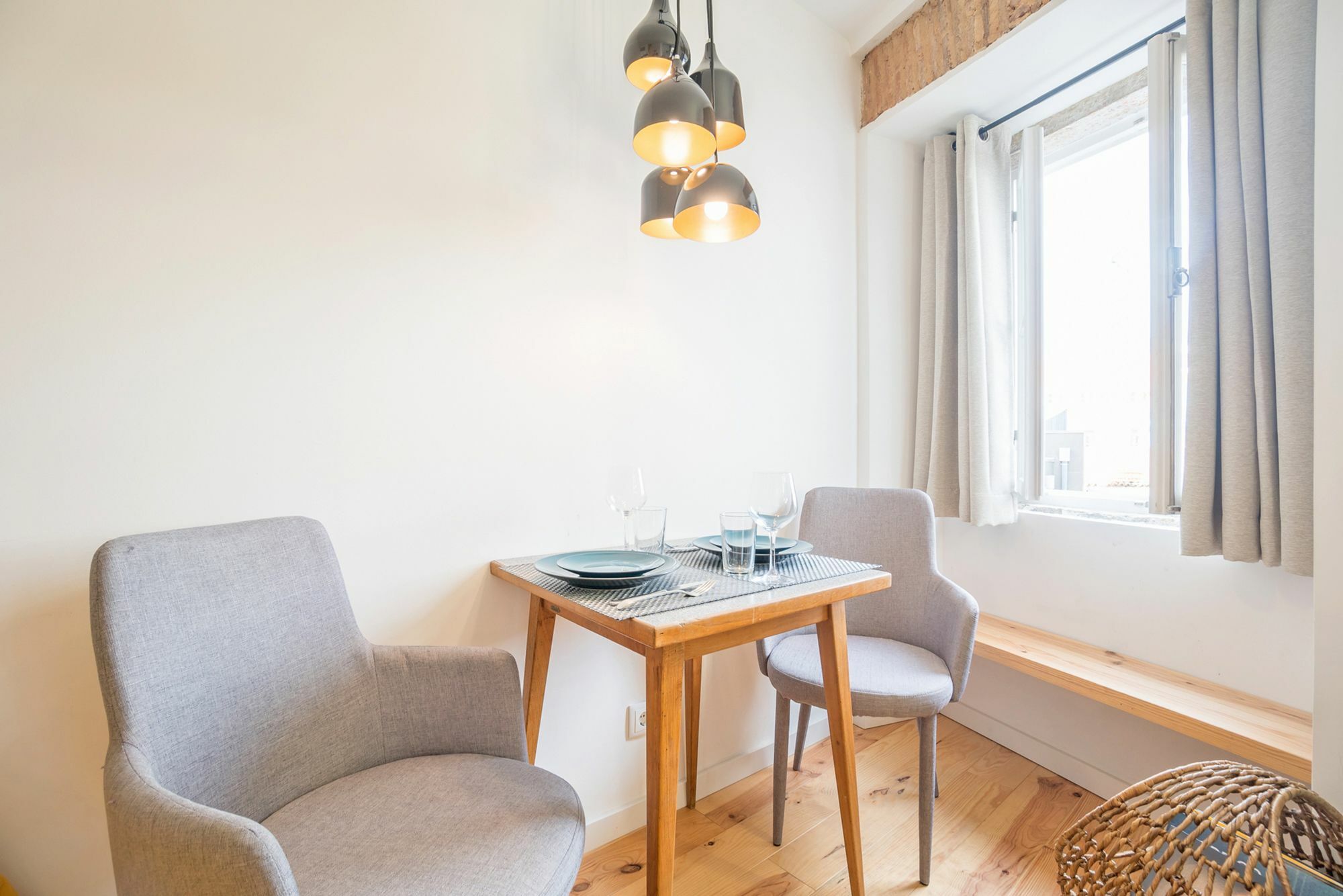 Largo Trigueiros Light-filled Loft Lisboa